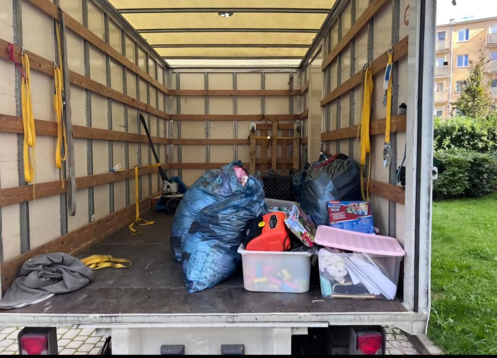 Załadunek rzeczy i zabezpieczenie mienia