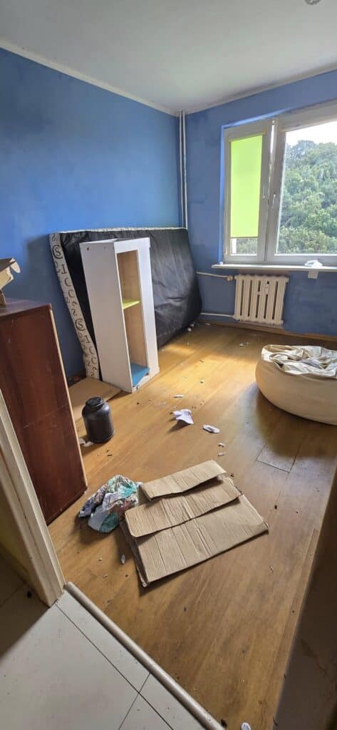 Pokój mieszkalny po oględzinach